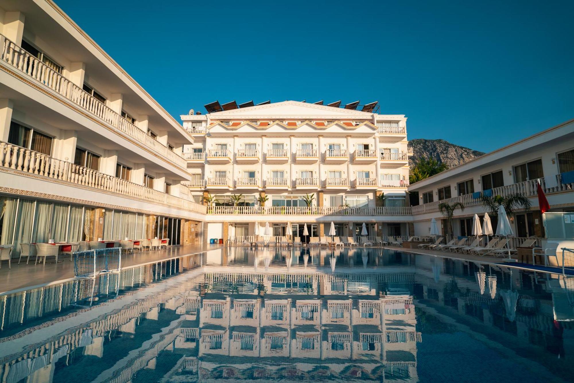 Sl La Perla Hotel Kemer Анталия Екстериор снимка