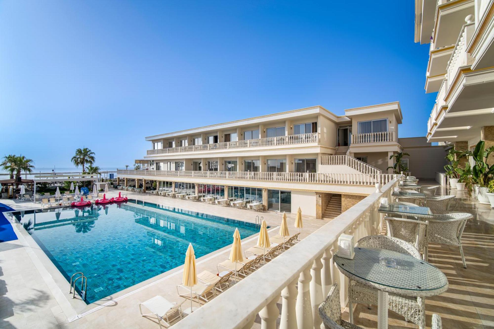Sl La Perla Hotel Kemer Анталия Екстериор снимка